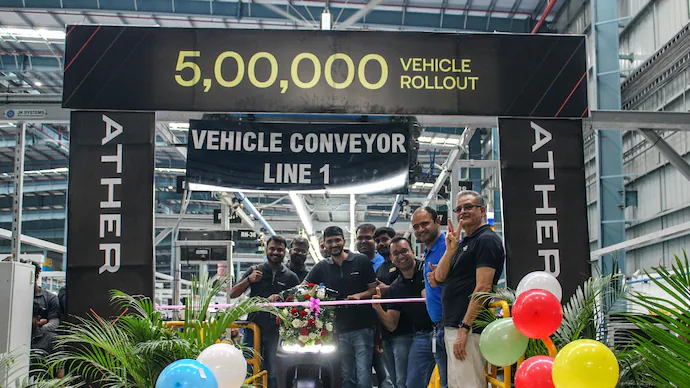 Ather hits the 5-lakh scooter milestone with Rizta taking centre stage in India’s EV journey